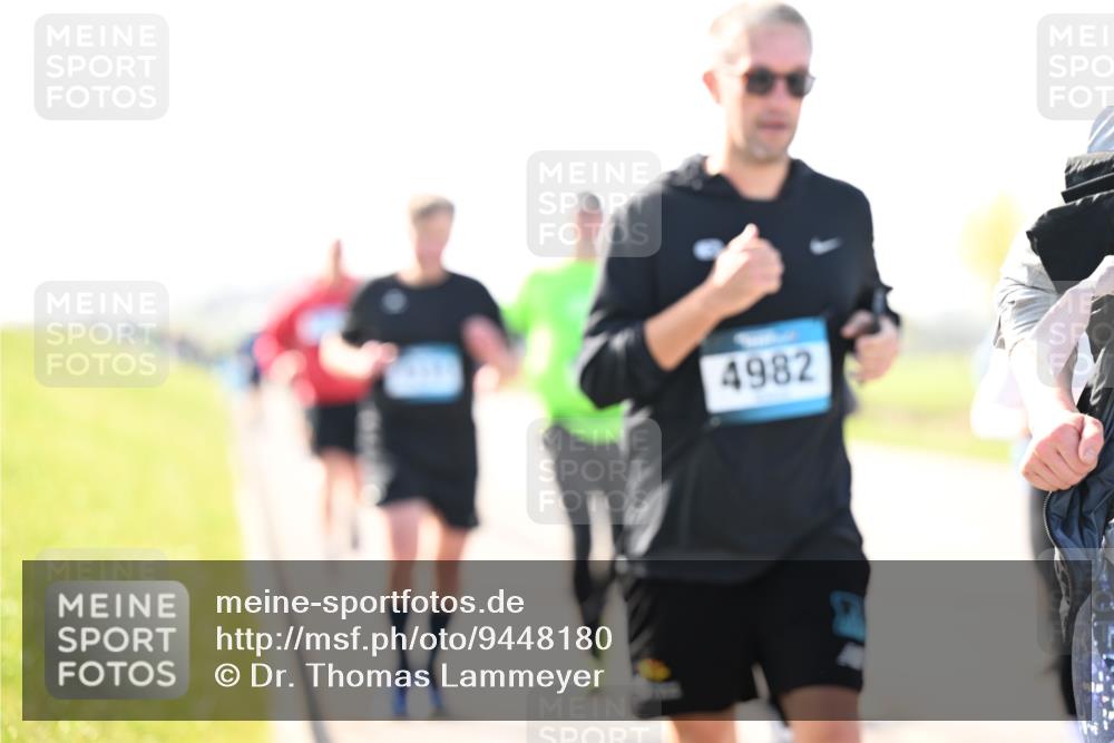 12.04.2026 - 45. Internationalen Wilhelmsburger Insellauf Dr. Thomas Lammeyer http://msf.ph/oto/9448180 12.04.2026 10:33:31 Laufen 4982 meine-sportfotos.de