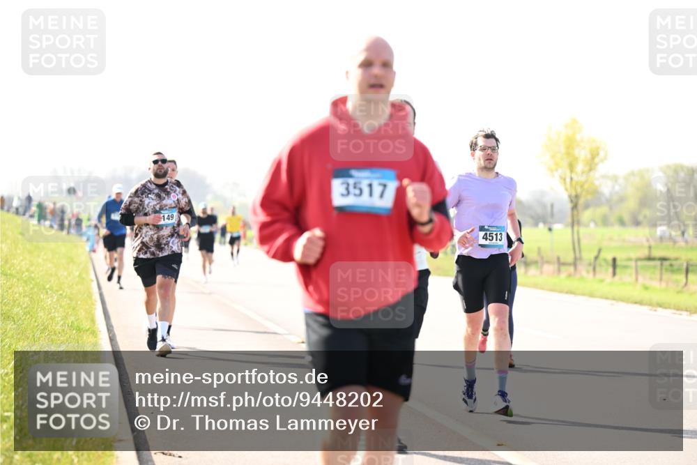 12.04.2026 - 45. Internationalen Wilhelmsburger Insellauf Dr. Thomas Lammeyer http://msf.ph/oto/9448202 12.04.2026 10:33:36 Laufen 149, 3517, 4513 meine-sportfotos.de