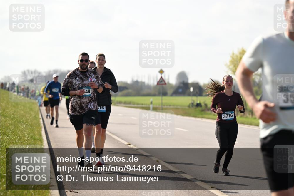 12.04.2026 - 45. Internationalen Wilhelmsburger Insellauf Dr. Thomas Lammeyer http://msf.ph/oto/9448216 12.04.2026 10:33:38 Laufen 49, 18, 3716, 35 meine-sportfotos.de
