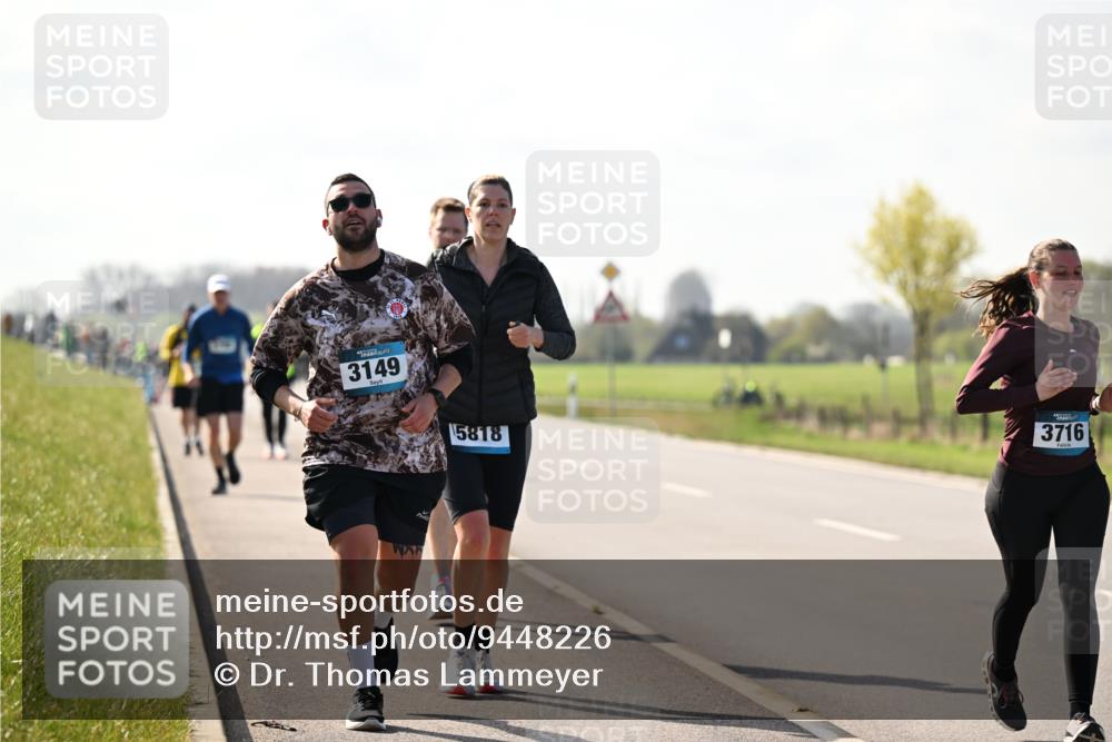 12.04.2026 - 45. Internationalen Wilhelmsburger Insellauf Dr. Thomas Lammeyer http://msf.ph/oto/9448226 12.04.2026 10:33:39 Laufen 3149, 5818, 3716 meine-sportfotos.de