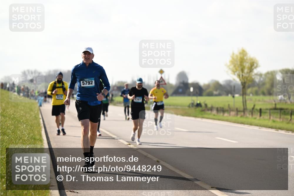 12.04.2026 - 45. Internationalen Wilhelmsburger Insellauf Dr. Thomas Lammeyer http://msf.ph/oto/9448249 12.04.2026 10:33:45 Laufen 4476, 5792 meine-sportfotos.de