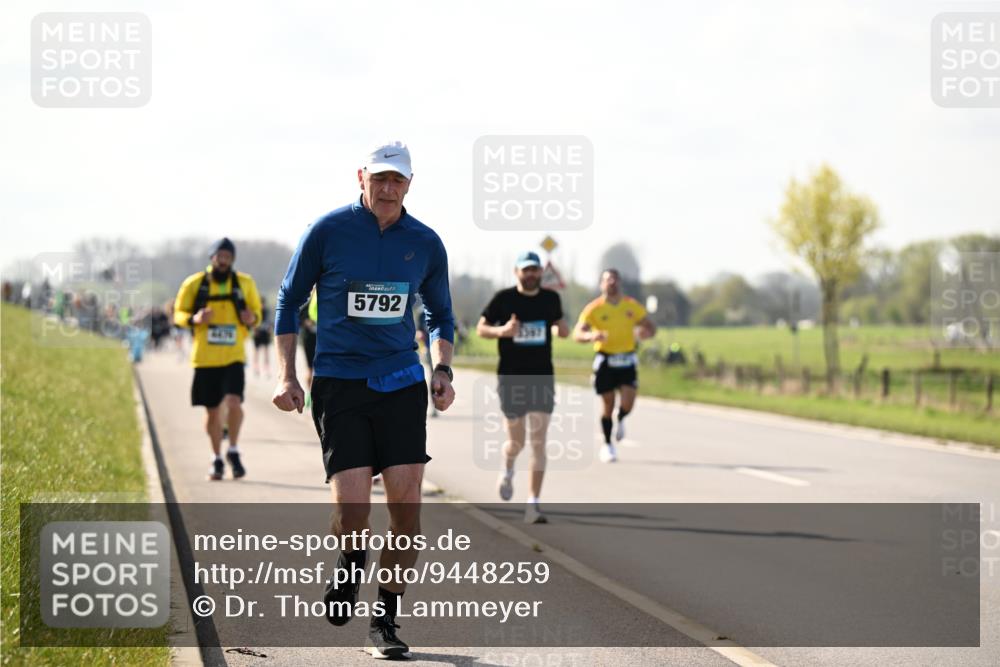 12.04.2026 - 45. Internationalen Wilhelmsburger Insellauf Dr. Thomas Lammeyer http://msf.ph/oto/9448259 12.04.2026 10:33:47 Laufen 5792 meine-sportfotos.de