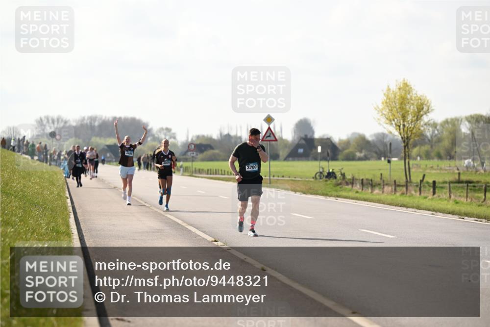 12.04.2026 - 45. Internationalen Wilhelmsburger Insellauf Dr. Thomas Lammeyer http://msf.ph/oto/9448321 12.04.2026 10:34:05 Laufen 4489, 4059, 3700 meine-sportfotos.de