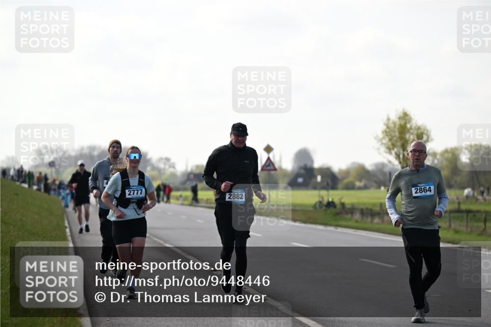 12.04.2026 - 45. Internationalen Wilhelmsburger Insellauf Dr. Thomas Lammeyer http://msf.ph/oto/9448446 12.04.2026 10:34:51 Laufen 2777, 2882, 2864 meine-sportfotos.de