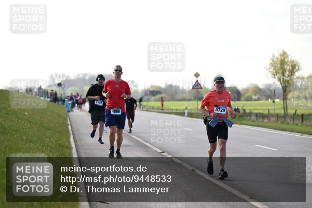 12.04.2026 - 45. Internationalen Wilhelmsburger Insellauf Dr. Thomas Lammeyer http://msf.ph/oto/9448533 12.04.2026 10:35:13 Laufen 2142, 4865, 19, 5720 meine-sportfotos.de