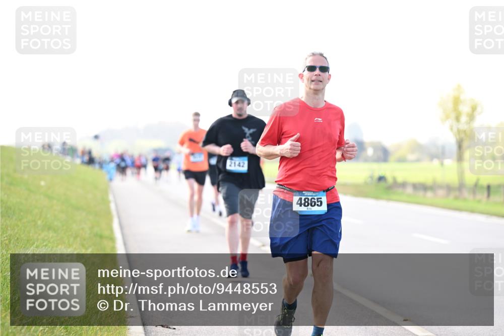 12.04.2026 - 45. Internationalen Wilhelmsburger Insellauf Dr. Thomas Lammeyer http://msf.ph/oto/9448553 12.04.2026 10:35:17 Laufen 2142, 4865 meine-sportfotos.de