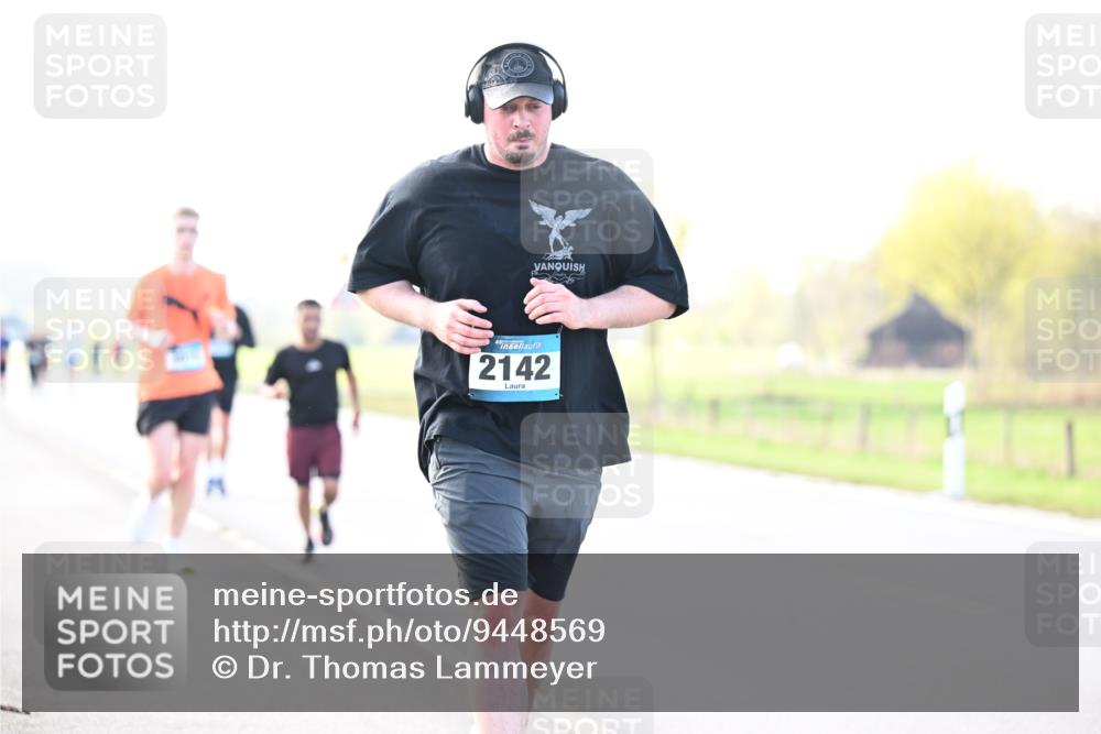 12.04.2026 - 45. Internationalen Wilhelmsburger Insellauf Dr. Thomas Lammeyer http://msf.ph/oto/9448569 12.04.2026 10:35:20 Laufen 2142 meine-sportfotos.de