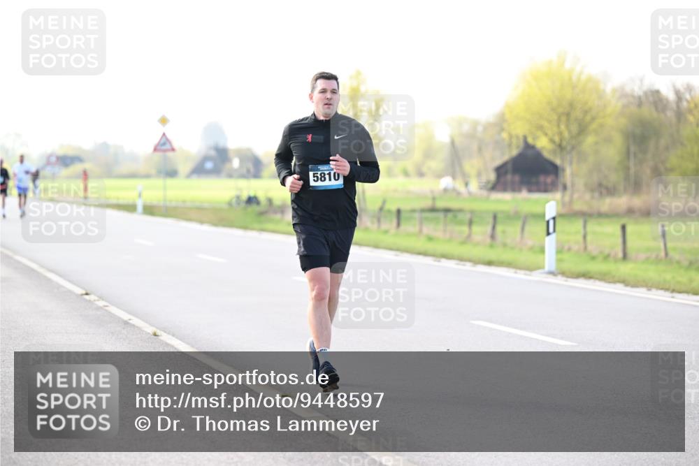 12.04.2026 - 45. Internationalen Wilhelmsburger Insellauf Dr. Thomas Lammeyer http://msf.ph/oto/9448597 12.04.2026 10:35:26 Laufen 5810 meine-sportfotos.de