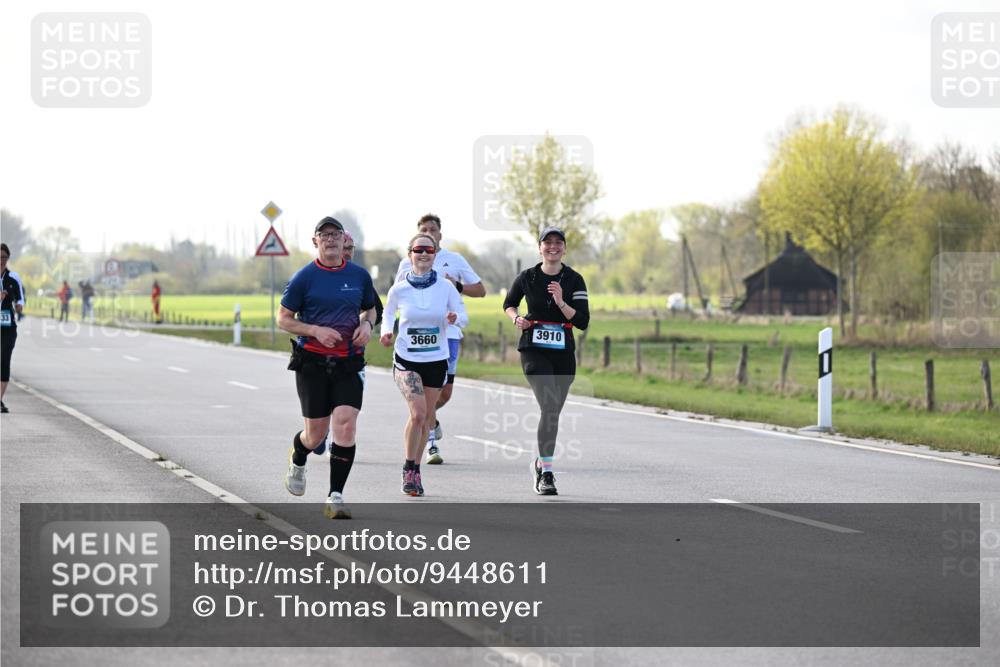 12.04.2026 - 45. Internationalen Wilhelmsburger Insellauf Dr. Thomas Lammeyer http://msf.ph/oto/9448611 12.04.2026 10:35:41 Laufen 33, 3660, 3910 meine-sportfotos.de