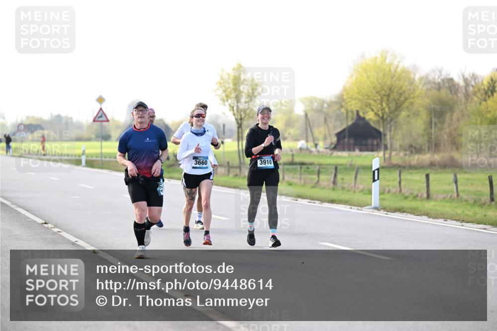12.04.2026 - 45. Internationalen Wilhelmsburger Insellauf Dr. Thomas Lammeyer http://msf.ph/oto/9448614 12.04.2026 10:35:41 Laufen 3660, 3910 meine-sportfotos.de