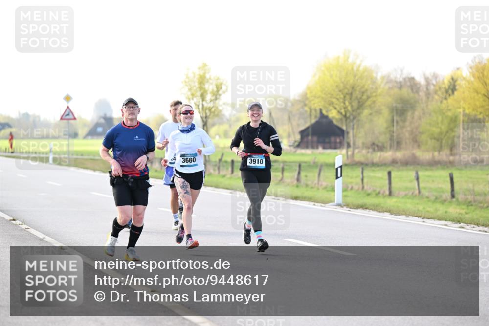12.04.2026 - 45. Internationalen Wilhelmsburger Insellauf Dr. Thomas Lammeyer http://msf.ph/oto/9448617 12.04.2026 10:35:42 Laufen 3660, 3910 meine-sportfotos.de