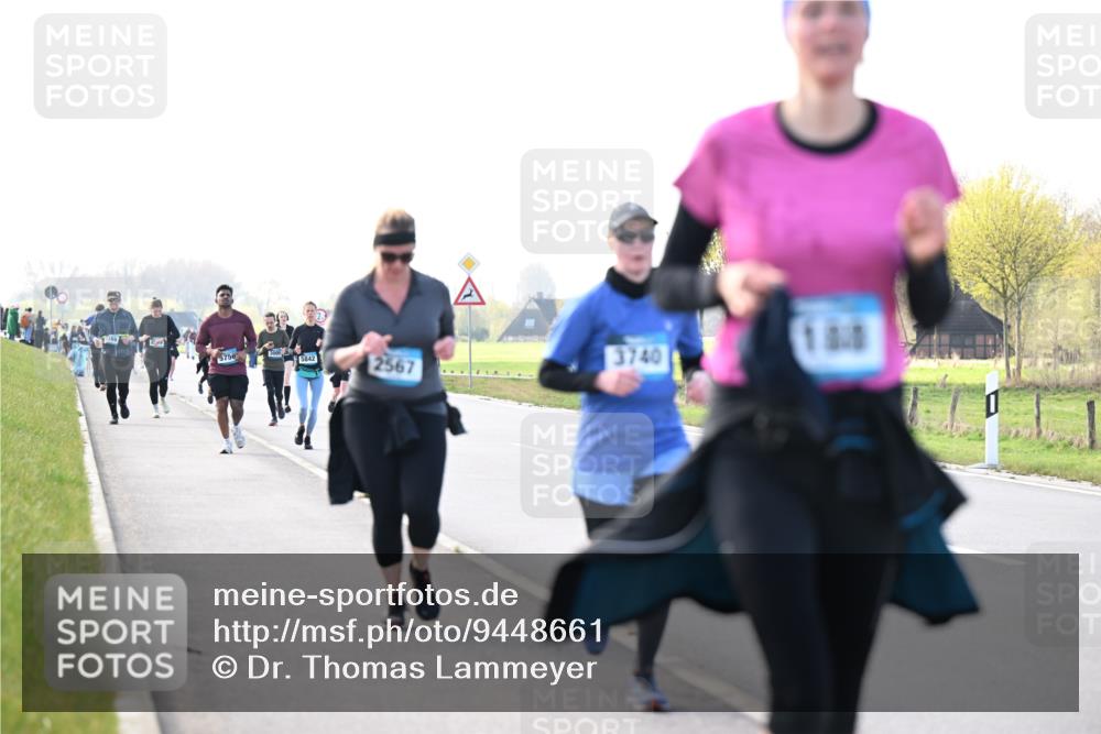 12.04.2026 - 45. Internationalen Wilhelmsburger Insellauf Dr. Thomas Lammeyer http://msf.ph/oto/9448661 12.04.2026 10:35:55 Laufen 5756, 5842, 2567, 3740 meine-sportfotos.de