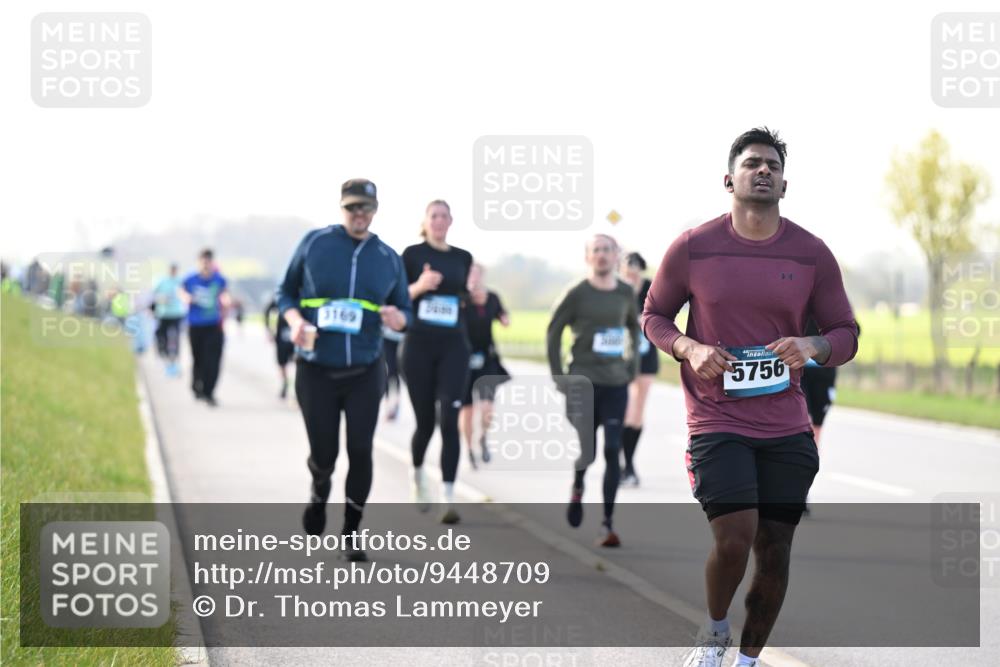 12.04.2026 - 45. Internationalen Wilhelmsburger Insellauf Dr. Thomas Lammeyer http://msf.ph/oto/9448709 12.04.2026 10:36:05 Laufen 3169, 5756 meine-sportfotos.de
