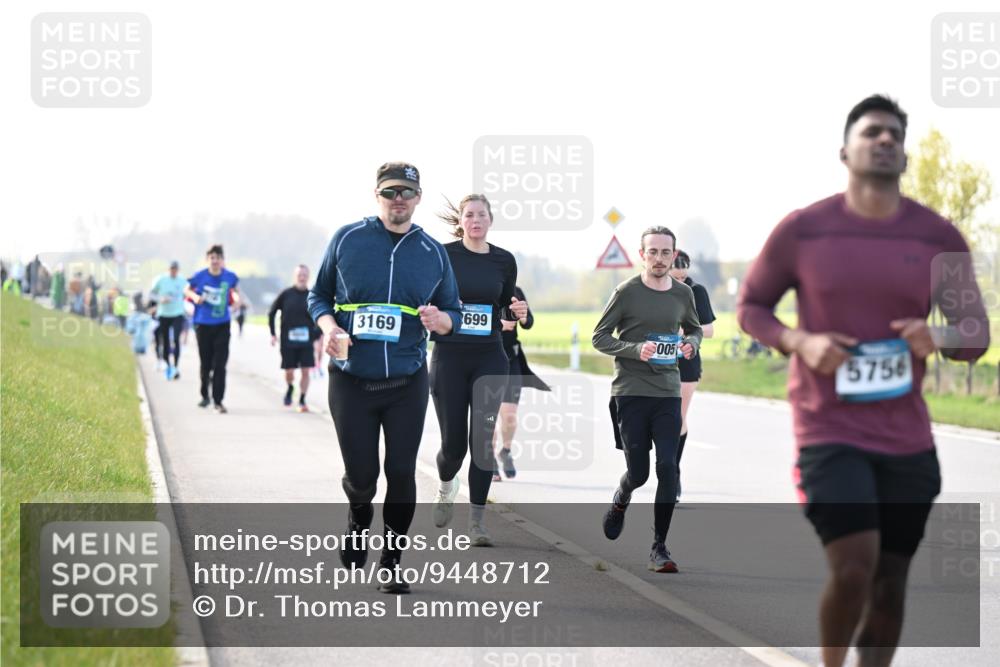12.04.2026 - 45. Internationalen Wilhelmsburger Insellauf Dr. Thomas Lammeyer http://msf.ph/oto/9448712 12.04.2026 10:36:05 Laufen 3169, 699, 005, 5756 meine-sportfotos.de