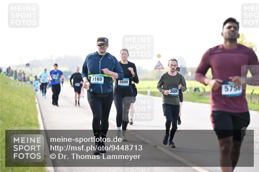 12.04.2026 - 45. Internationalen Wilhelmsburger Insellauf Dr. Thomas Lammeyer http://msf.ph/oto/9448713 12.04.2026 10:36:06 Laufen 3169, 2699, 5756, 3005 meine-sportfotos.de
