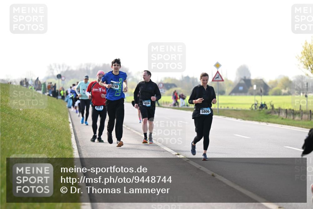 12.04.2026 - 45. Internationalen Wilhelmsburger Insellauf Dr. Thomas Lammeyer http://msf.ph/oto/9448744 12.04.2026 10:36:12 Laufen 3748, 4911, 4956, 5806 meine-sportfotos.de