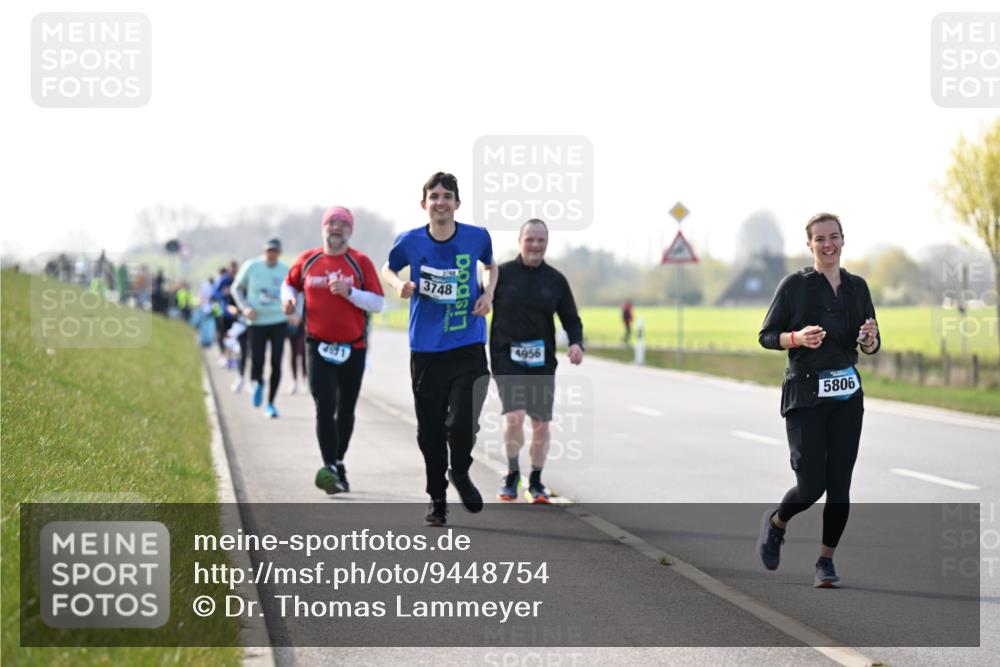 12.04.2026 - 45. Internationalen Wilhelmsburger Insellauf Dr. Thomas Lammeyer http://msf.ph/oto/9448754 12.04.2026 10:36:14 Laufen 3748, 4956, 5806 meine-sportfotos.de