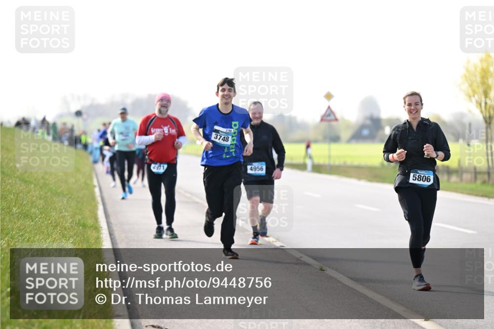 12.04.2026 - 45. Internationalen Wilhelmsburger Insellauf Dr. Thomas Lammeyer http://msf.ph/oto/9448756 12.04.2026 10:36:14 Laufen 3748, 4956, 5806 meine-sportfotos.de