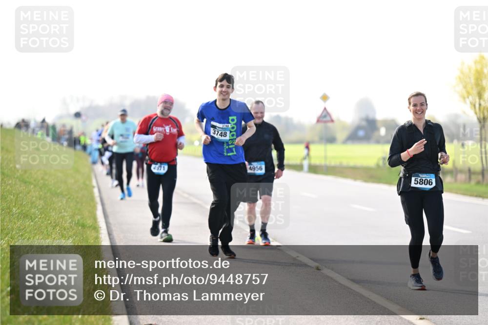 12.04.2026 - 45. Internationalen Wilhelmsburger Insellauf Dr. Thomas Lammeyer http://msf.ph/oto/9448757 12.04.2026 10:36:14 Laufen 3748, 3748, 4956, 5806 meine-sportfotos.de