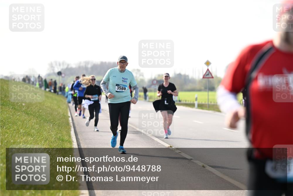 12.04.2026 - 45. Internationalen Wilhelmsburger Insellauf Dr. Thomas Lammeyer http://msf.ph/oto/9448788 12.04.2026 10:36:21 Laufen 3020, 3589, 261 meine-sportfotos.de