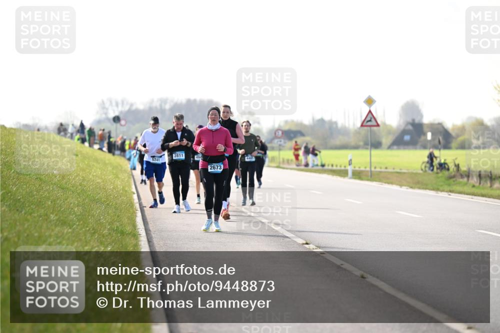 12.04.2026 - 45. Internationalen Wilhelmsburger Insellauf Dr. Thomas Lammeyer http://msf.ph/oto/9448873 12.04.2026 10:36:37 Laufen 5741, 2811, 2673, 4485 meine-sportfotos.de