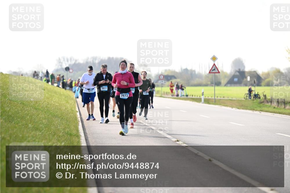 12.04.2026 - 45. Internationalen Wilhelmsburger Insellauf Dr. Thomas Lammeyer http://msf.ph/oto/9448874 12.04.2026 10:36:37 Laufen 2811, 5741, 2673, 81 meine-sportfotos.de