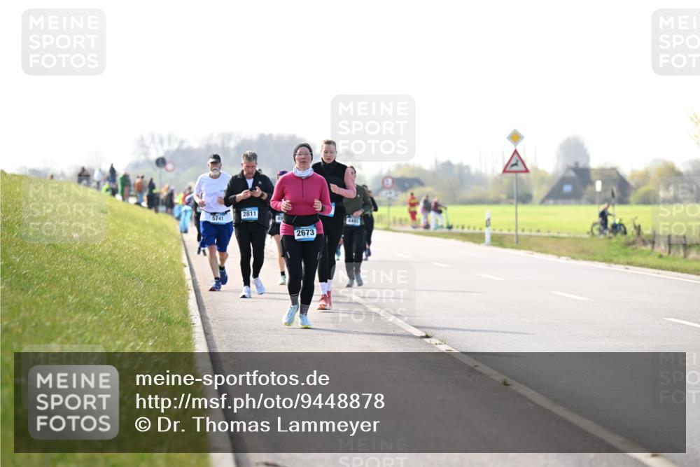 12.04.2026 - 45. Internationalen Wilhelmsburger Insellauf Dr. Thomas Lammeyer http://msf.ph/oto/9448878 12.04.2026 10:36:38 Laufen 2811, 5741, 2673, 4465 meine-sportfotos.de