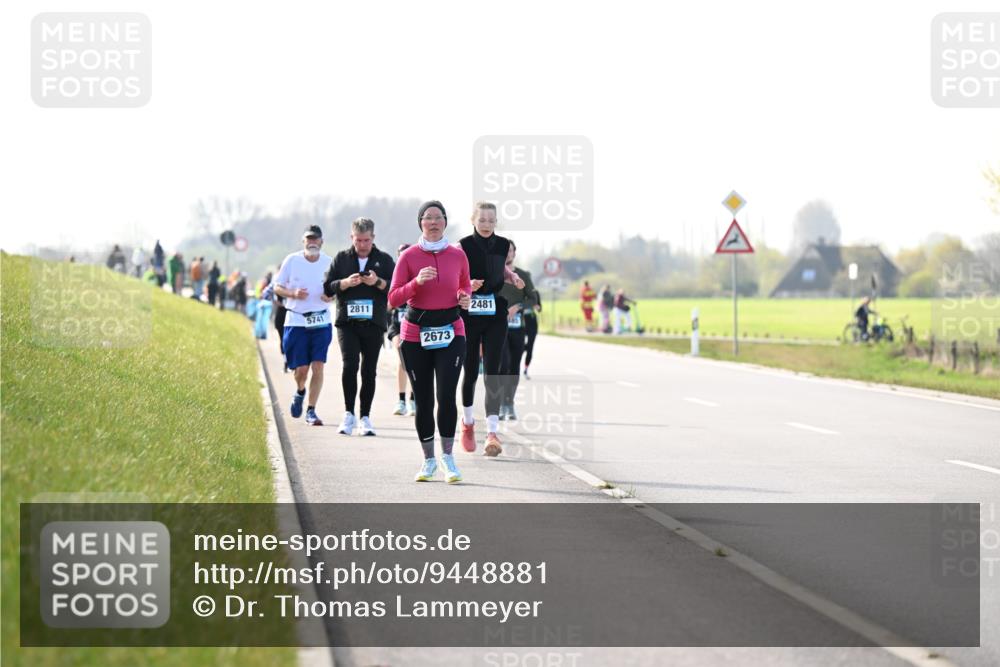 12.04.2026 - 45. Internationalen Wilhelmsburger Insellauf Dr. Thomas Lammeyer http://msf.ph/oto/9448881 12.04.2026 10:36:38 Laufen 2811, 5741, 2481, 2673 meine-sportfotos.de