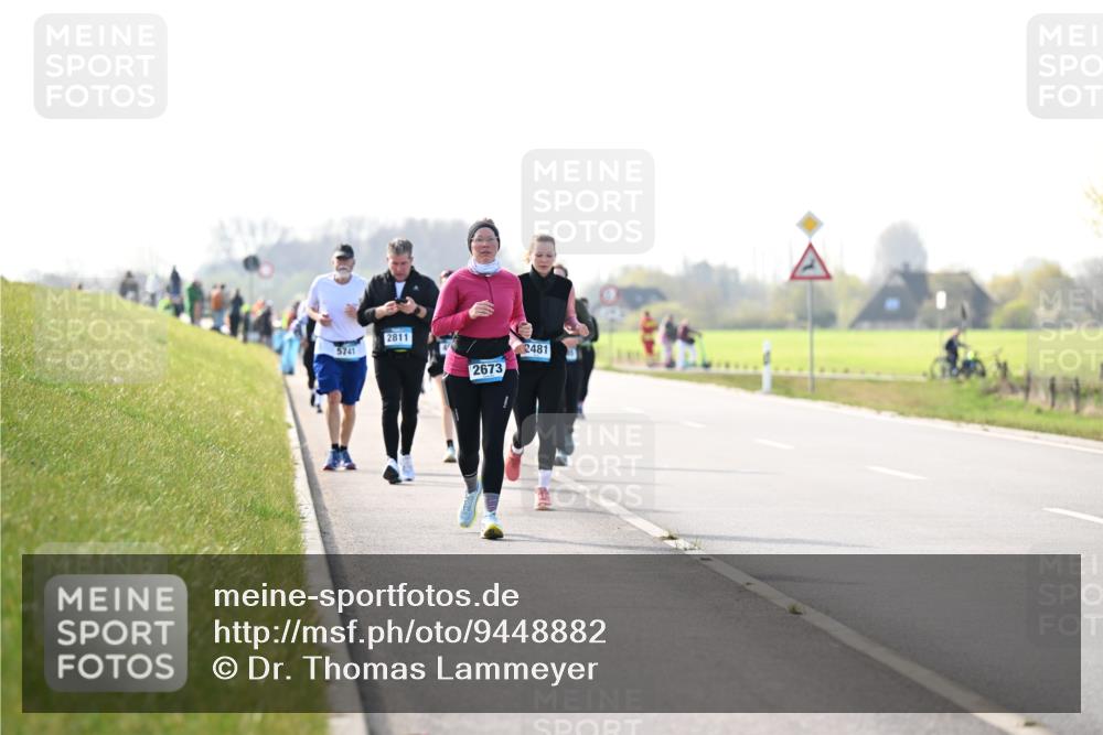 12.04.2026 - 45. Internationalen Wilhelmsburger Insellauf Dr. Thomas Lammeyer http://msf.ph/oto/9448882 12.04.2026 10:36:38 Laufen 5741, 2811, 2481, 2673 meine-sportfotos.de