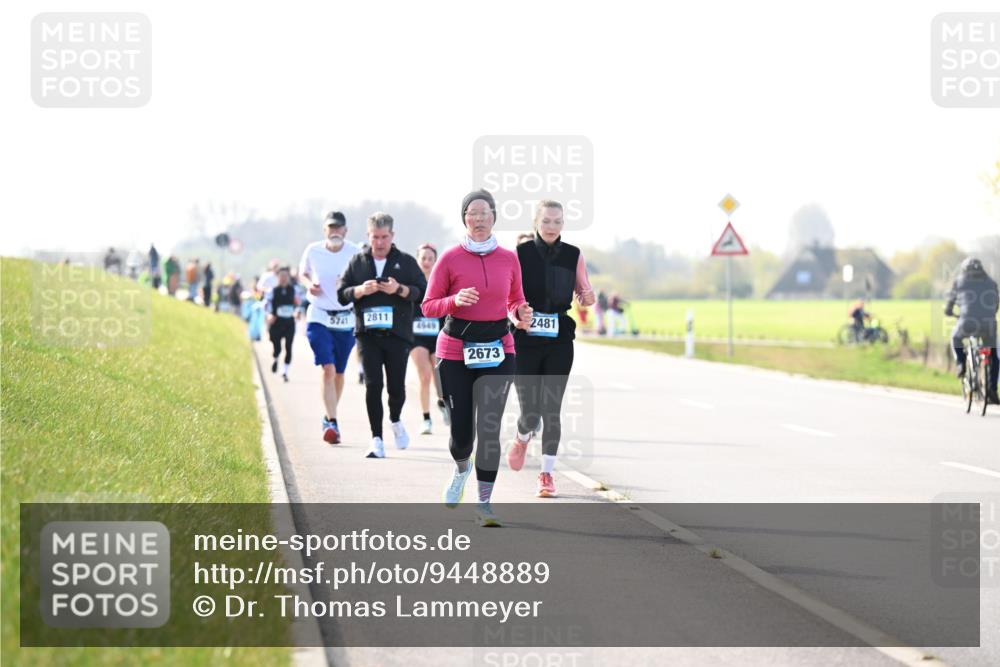 12.04.2026 - 45. Internationalen Wilhelmsburger Insellauf Dr. Thomas Lammeyer http://msf.ph/oto/9448889 12.04.2026 10:36:40 Laufen 5741, 2811, 2673, 2481 meine-sportfotos.de