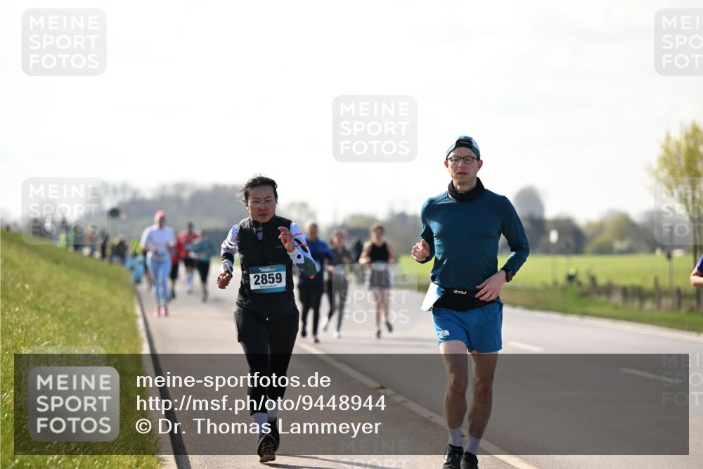 12.04.2026 - 45. Internationalen Wilhelmsburger Insellauf Dr. Thomas Lammeyer http://msf.ph/oto/9448944 12.04.2026 10:36:54 Laufen 2859 meine-sportfotos.de