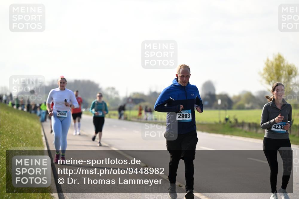 12.04.2026 - 45. Internationalen Wilhelmsburger Insellauf Dr. Thomas Lammeyer http://msf.ph/oto/9448982 12.04.2026 10:37:03 Laufen 2668, 2993, 4232 meine-sportfotos.de