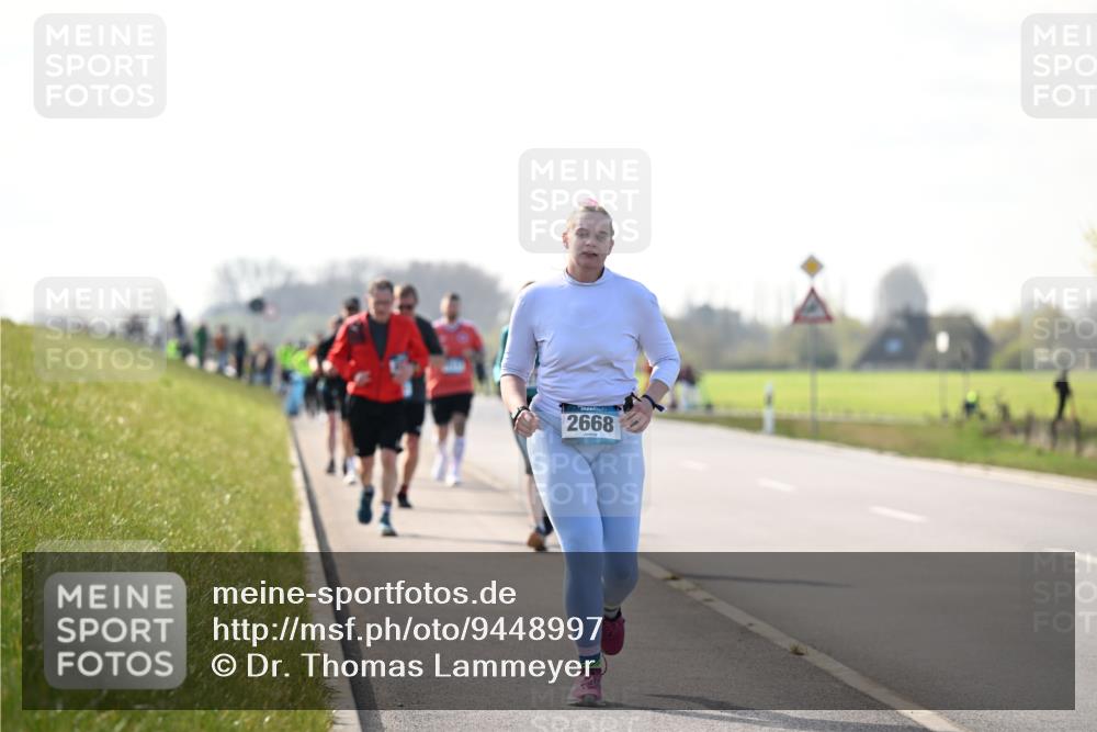12.04.2026 - 45. Internationalen Wilhelmsburger Insellauf Dr. Thomas Lammeyer http://msf.ph/oto/9448997 12.04.2026 10:37:07 Laufen 2668 meine-sportfotos.de