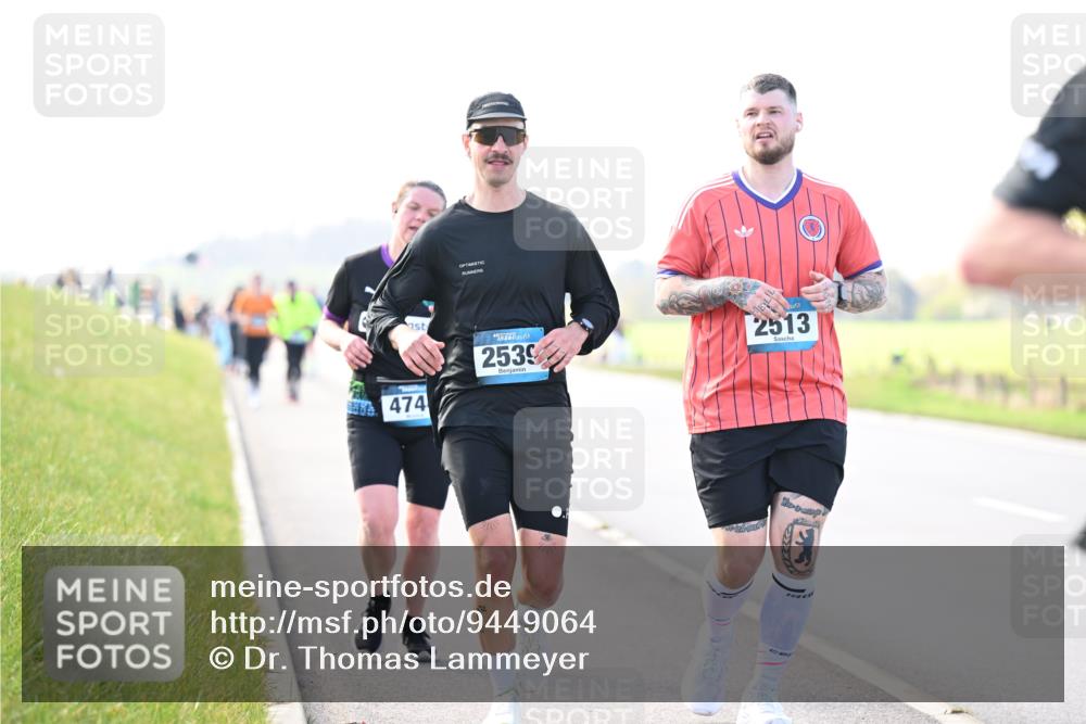 12.04.2026 - 45. Internationalen Wilhelmsburger Insellauf Dr. Thomas Lammeyer http://msf.ph/oto/9449064 12.04.2026 10:37:19 Laufen 474, 2539, 2513 meine-sportfotos.de
