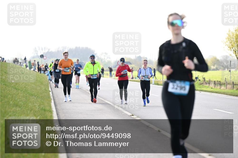 12.04.2026 - 45. Internationalen Wilhelmsburger Insellauf Dr. Thomas Lammeyer http://msf.ph/oto/9449098 12.04.2026 10:37:27 Laufen 5367, 239, 3018, 2644, 32, 915 meine-sportfotos.de
