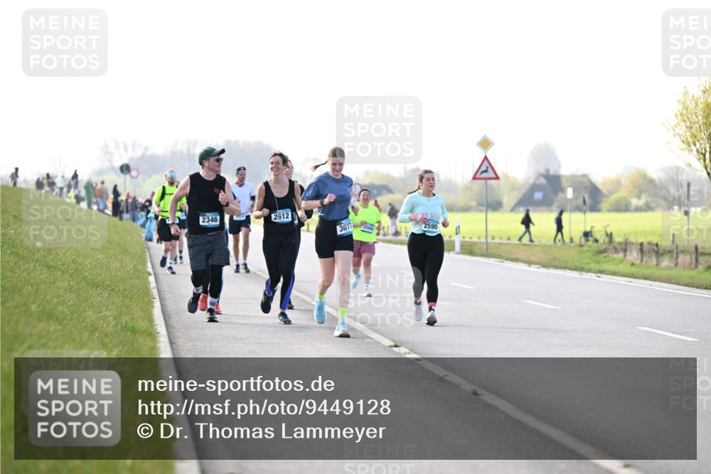 12.04.2026 - 45. Internationalen Wilhelmsburger Insellauf Dr. Thomas Lammeyer http://msf.ph/oto/9449128 12.04.2026 10:37:38 Laufen 2346, 2612, 3077, 3569, 2590 meine-sportfotos.de