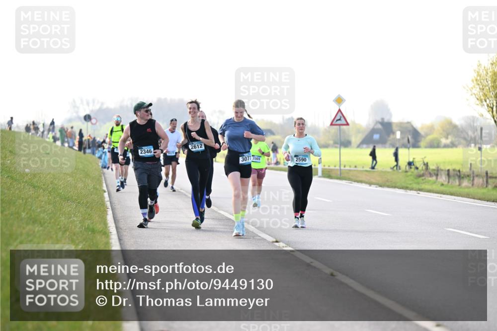 12.04.2026 - 45. Internationalen Wilhelmsburger Insellauf Dr. Thomas Lammeyer http://msf.ph/oto/9449130 12.04.2026 10:37:38 Laufen 2346, 2612, 3071, 3569, 2590 meine-sportfotos.de