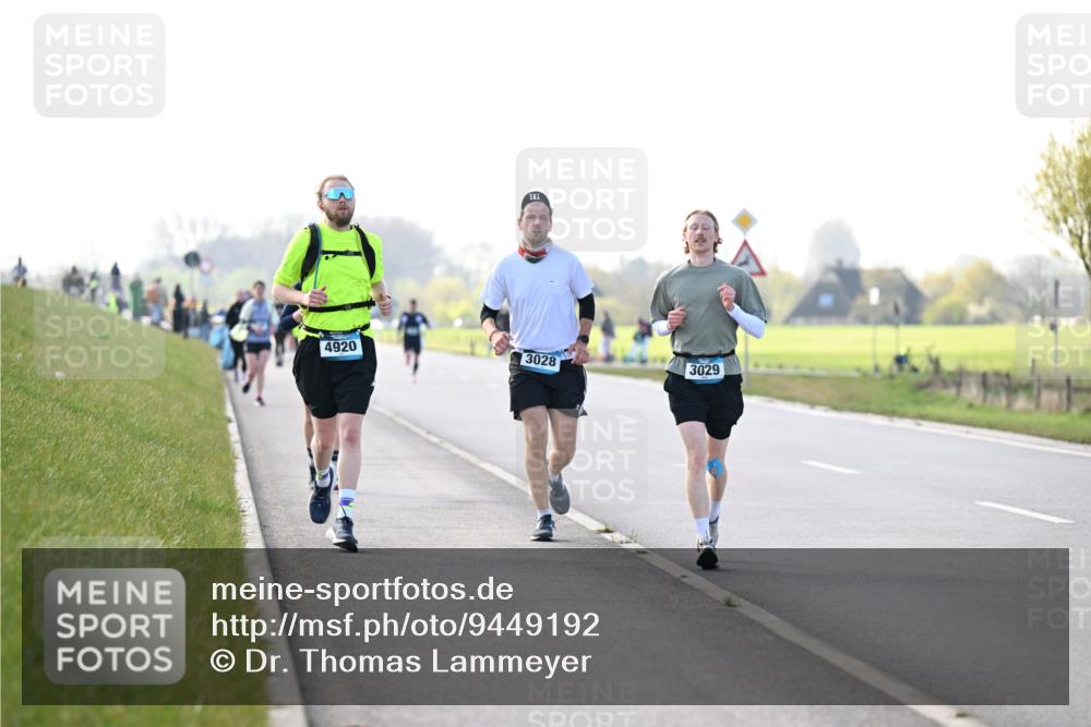 12.04.2026 - 45. Internationalen Wilhelmsburger Insellauf Dr. Thomas Lammeyer http://msf.ph/oto/9449192 12.04.2026 10:37:49 Laufen 4920, 161, 3028, 3029 meine-sportfotos.de