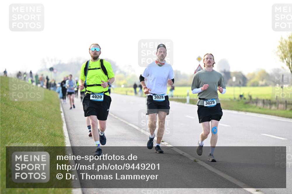 12.04.2026 - 45. Internationalen Wilhelmsburger Insellauf Dr. Thomas Lammeyer http://msf.ph/oto/9449201 12.04.2026 10:37:50 Laufen 161, 4920, 3028, 3029 meine-sportfotos.de