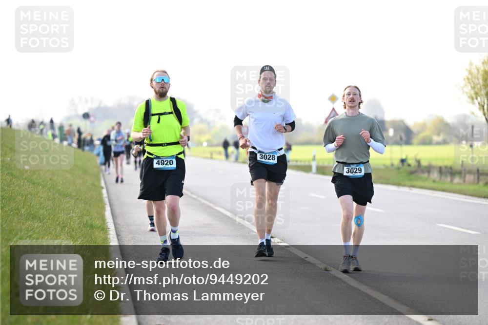 12.04.2026 - 45. Internationalen Wilhelmsburger Insellauf Dr. Thomas Lammeyer http://msf.ph/oto/9449202 12.04.2026 10:37:50 Laufen 4920, 161, 3028, 3029 meine-sportfotos.de