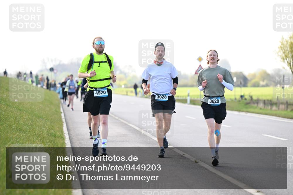 12.04.2026 - 45. Internationalen Wilhelmsburger Insellauf Dr. Thomas Lammeyer http://msf.ph/oto/9449203 12.04.2026 10:37:50 Laufen 161, 4920, 3028, 3029 meine-sportfotos.de