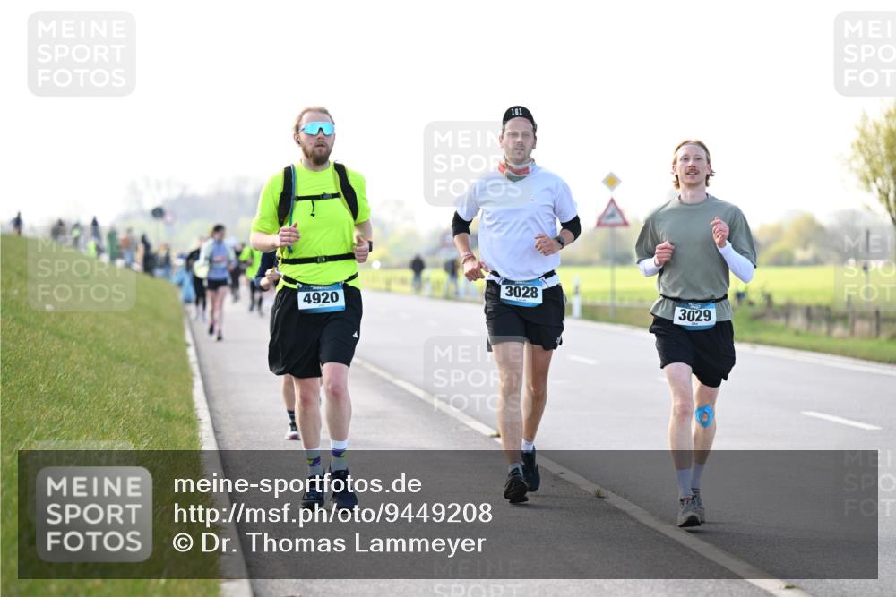 12.04.2026 - 45. Internationalen Wilhelmsburger Insellauf Dr. Thomas Lammeyer http://msf.ph/oto/9449208 12.04.2026 10:37:51 Laufen 161, 3028, 4920, 3029 meine-sportfotos.de