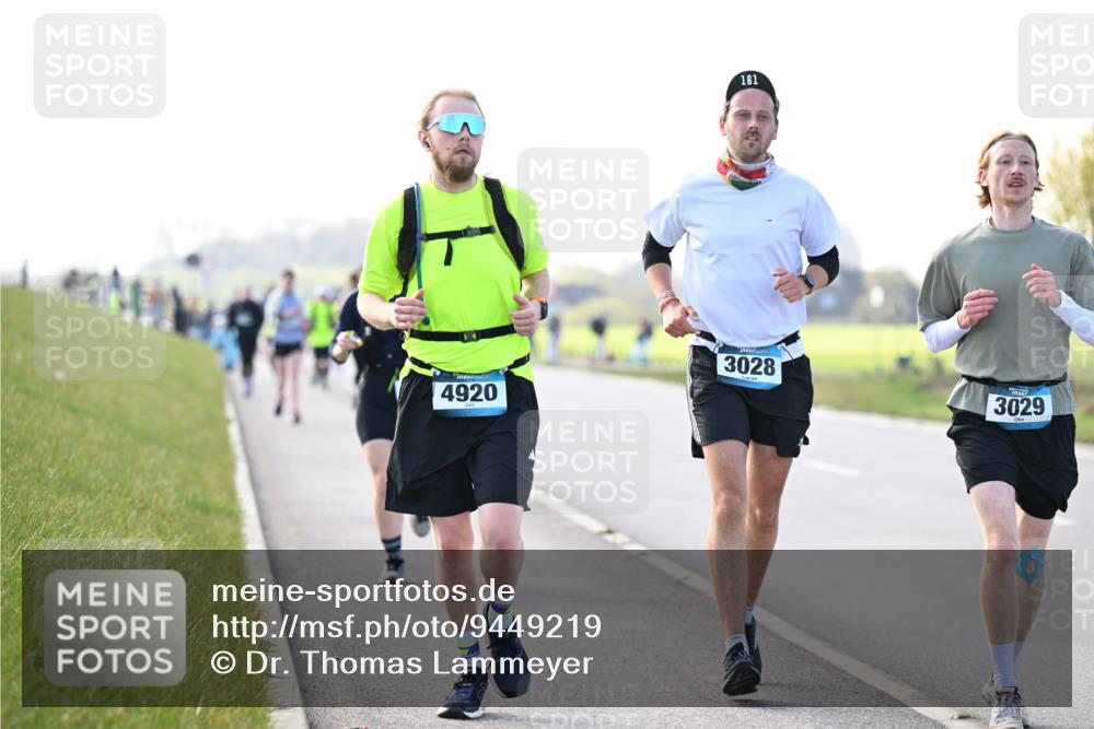 12.04.2026 - 45. Internationalen Wilhelmsburger Insellauf Dr. Thomas Lammeyer http://msf.ph/oto/9449219 12.04.2026 10:37:52 Laufen 161, 4920, 3028, 3029 meine-sportfotos.de