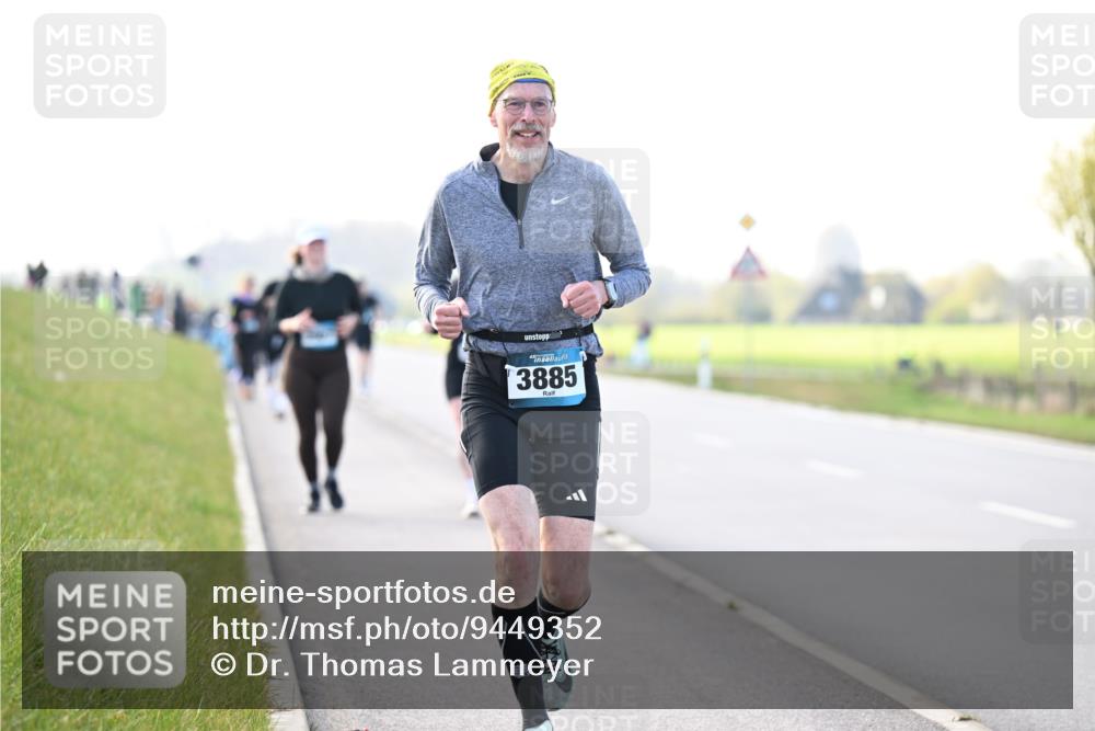 12.04.2026 - 45. Internationalen Wilhelmsburger Insellauf Dr. Thomas Lammeyer http://msf.ph/oto/9449352 12.04.2026 10:38:16 Laufen 3885 meine-sportfotos.de