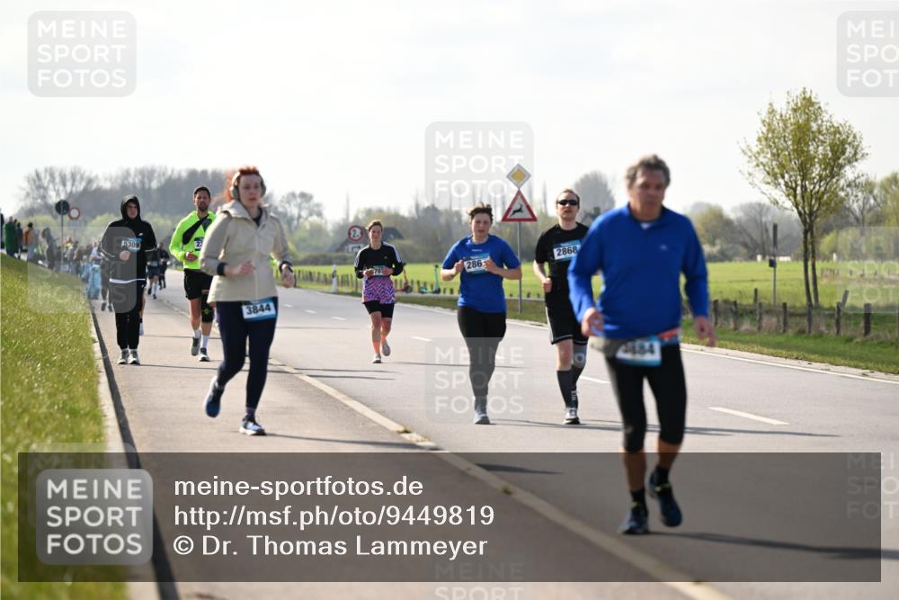 12.04.2026 - 45. Internationalen Wilhelmsburger Insellauf Dr. Thomas Lammeyer http://msf.ph/oto/9449819 12.04.2026 10:40:05 Laufen 5309, 3844, 286, 2868, 4484 meine-sportfotos.de