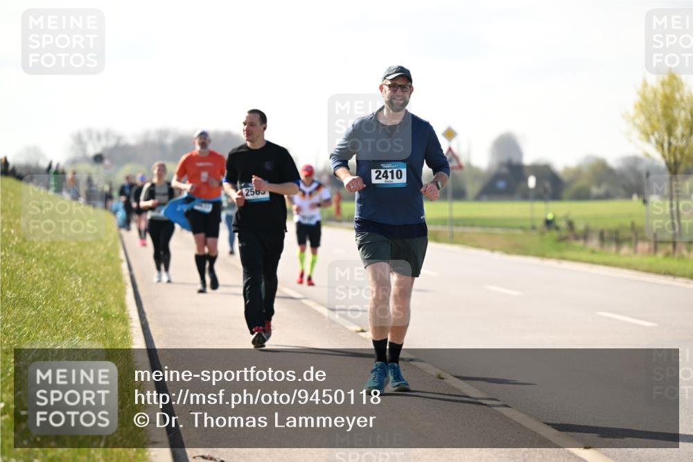 12.04.2026 - 45. Internationalen Wilhelmsburger Insellauf Dr. Thomas Lammeyer http://msf.ph/oto/9450118 12.04.2026 10:41:14 Laufen 256, 2410 meine-sportfotos.de