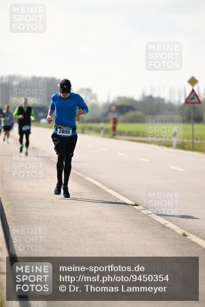 12.04.2026 - 45. Internationalen Wilhelmsburger Insellauf Dr. Thomas Lammeyer http://msf.ph/oto/9450354 12.04.2026 10:43:03 Laufen 2805 meine-sportfotos.de