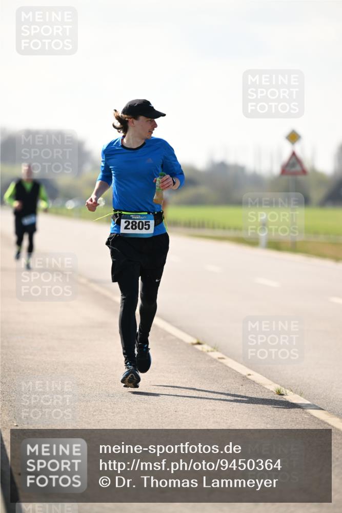 12.04.2026 - 45. Internationalen Wilhelmsburger Insellauf Dr. Thomas Lammeyer http://msf.ph/oto/9450364 12.04.2026 10:43:05 Laufen 2805 meine-sportfotos.de