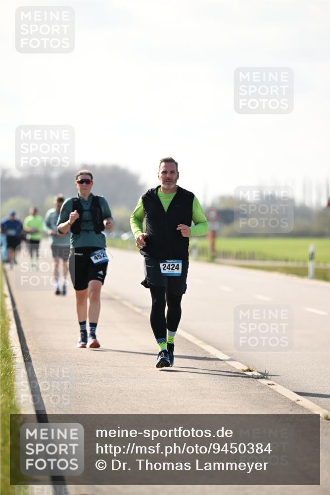 12.04.2026 - 45. Internationalen Wilhelmsburger Insellauf Dr. Thomas Lammeyer http://msf.ph/oto/9450384 12.04.2026 10:43:14 Laufen 452, 2424 meine-sportfotos.de