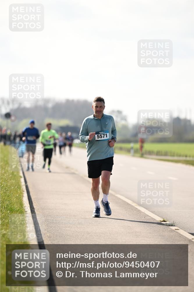 12.04.2026 - 45. Internationalen Wilhelmsburger Insellauf Dr. Thomas Lammeyer http://msf.ph/oto/9450407 12.04.2026 10:43:24 Laufen 5571 meine-sportfotos.de